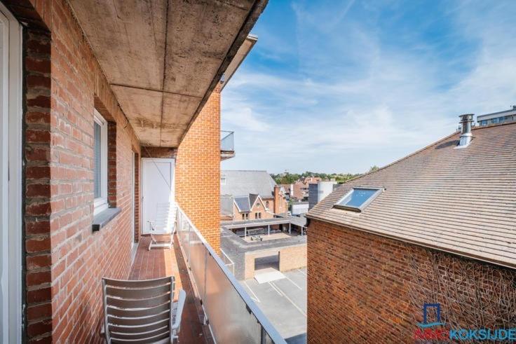 Appartement place Léopold 1er à la panne à 100m de la plage Exterior foto