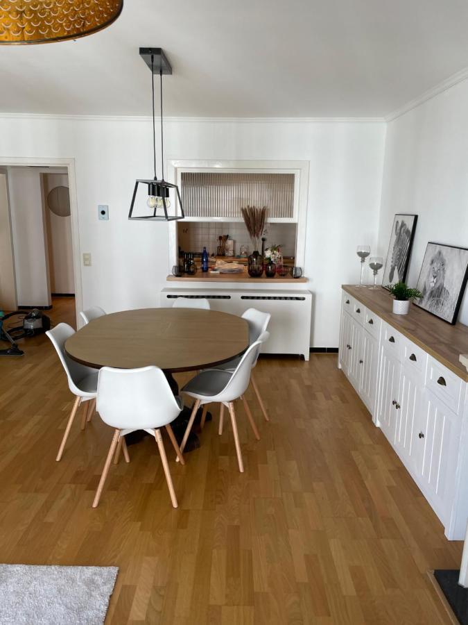 Appartement place Léopold 1er à la panne à 100m de la plage Exterior foto